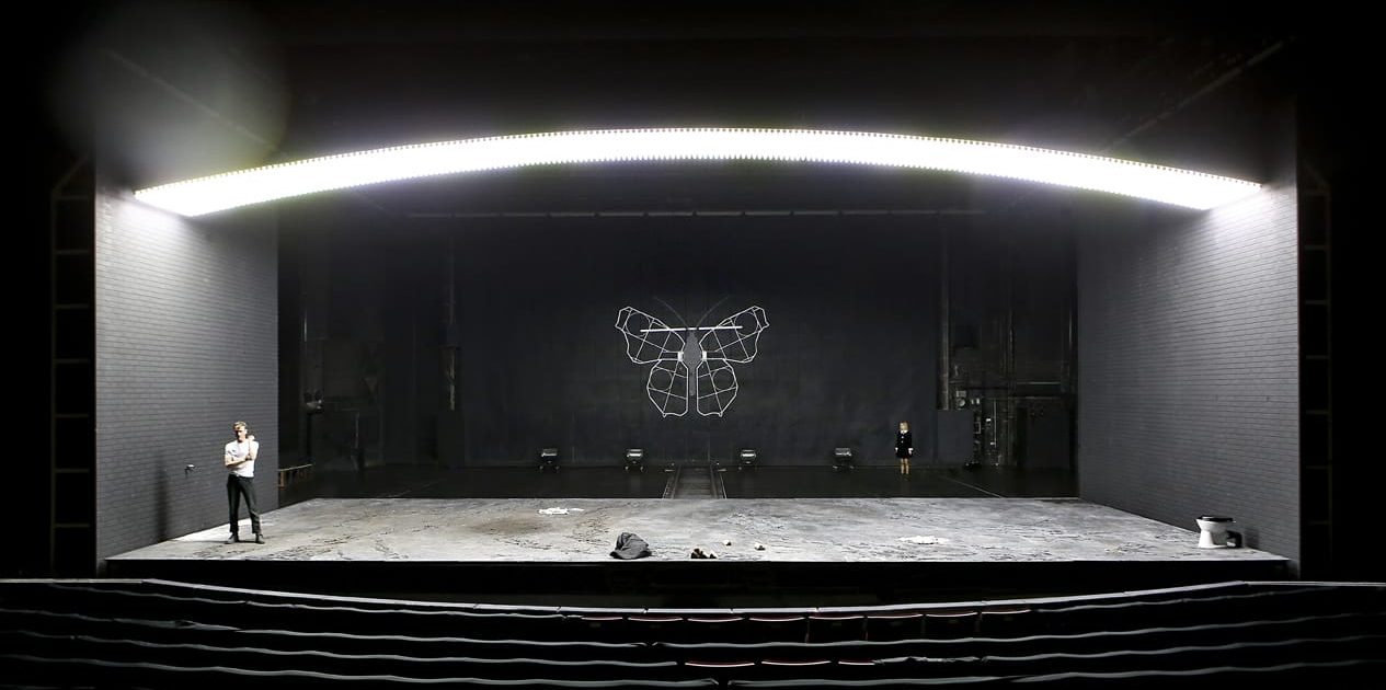 DAM-OperTheater-Schauspiel-Frankfurt-Birgit-Hupfeld-web